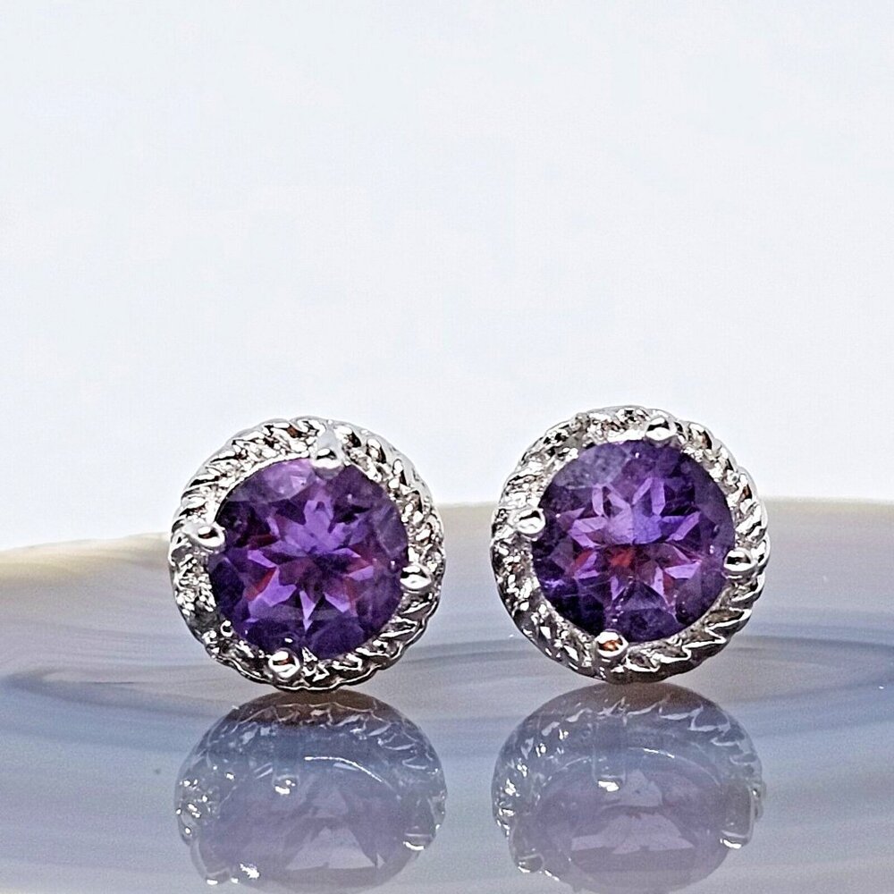 DBJ 925 Sterling Silver - Purple Crystal Stud Earrings